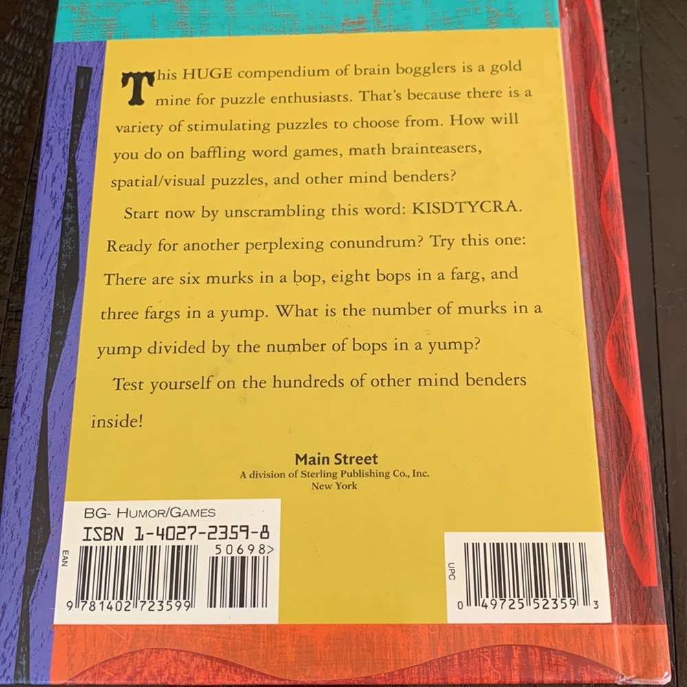Books - Picture 14 of 17
